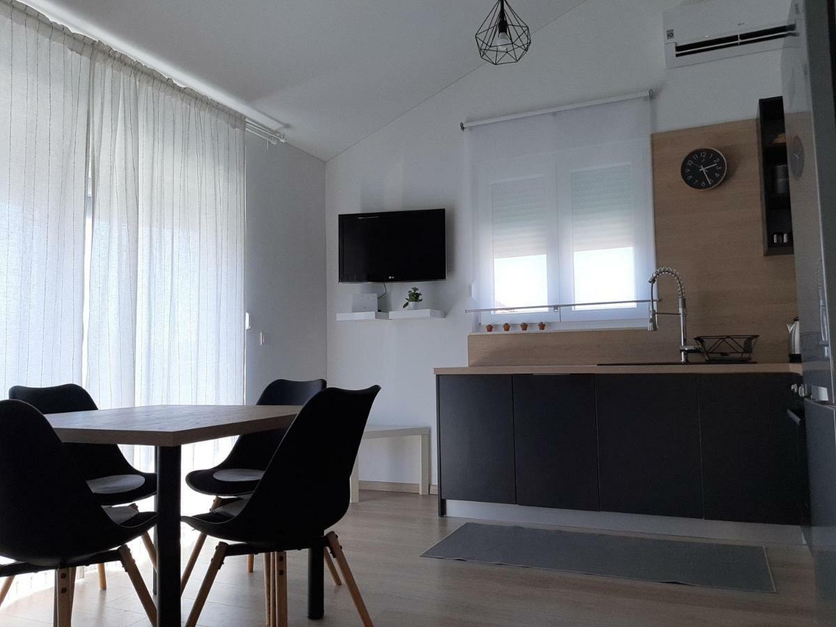 Apartment Pepina Vodice Zewnętrze zdjęcie